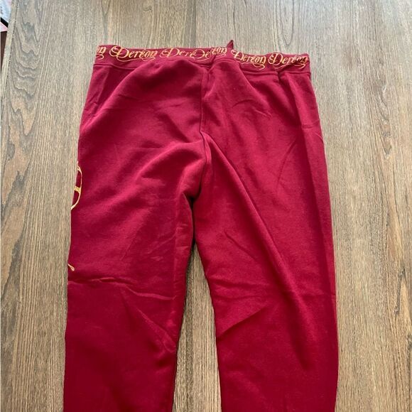 NWT Dereon Wine Red Gold Cropped Jogger Sweatpants Size 3X - Picture 5 of 8
